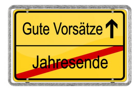 Gelbes Ortsschild zum Thema Jahresende und Gute Vorsätze.